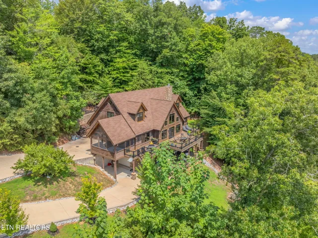 $1,799,000 | 168 Rockfish Point, New Tazewell, TN 37825