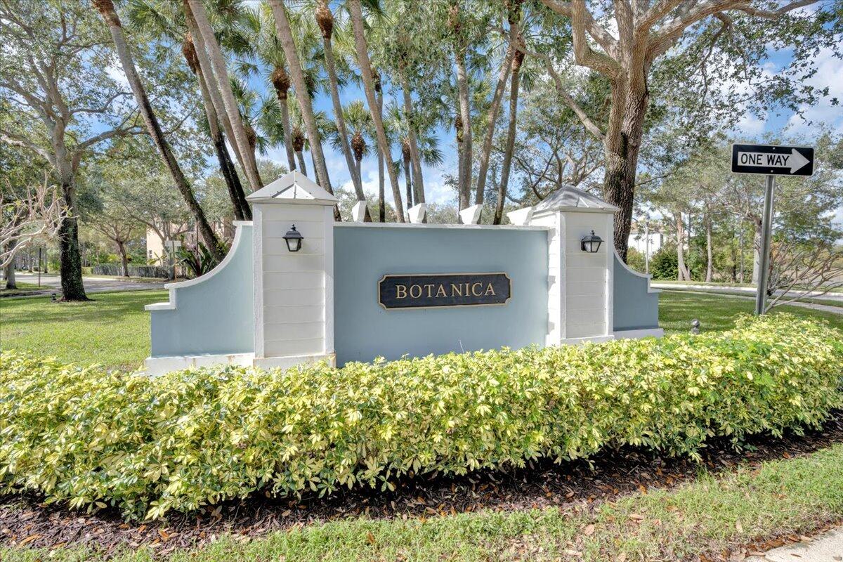 120 West Bay Cedar Circle Jupiter, FL 33458 - Photo 28 of 33 a view of a bunch of flowers