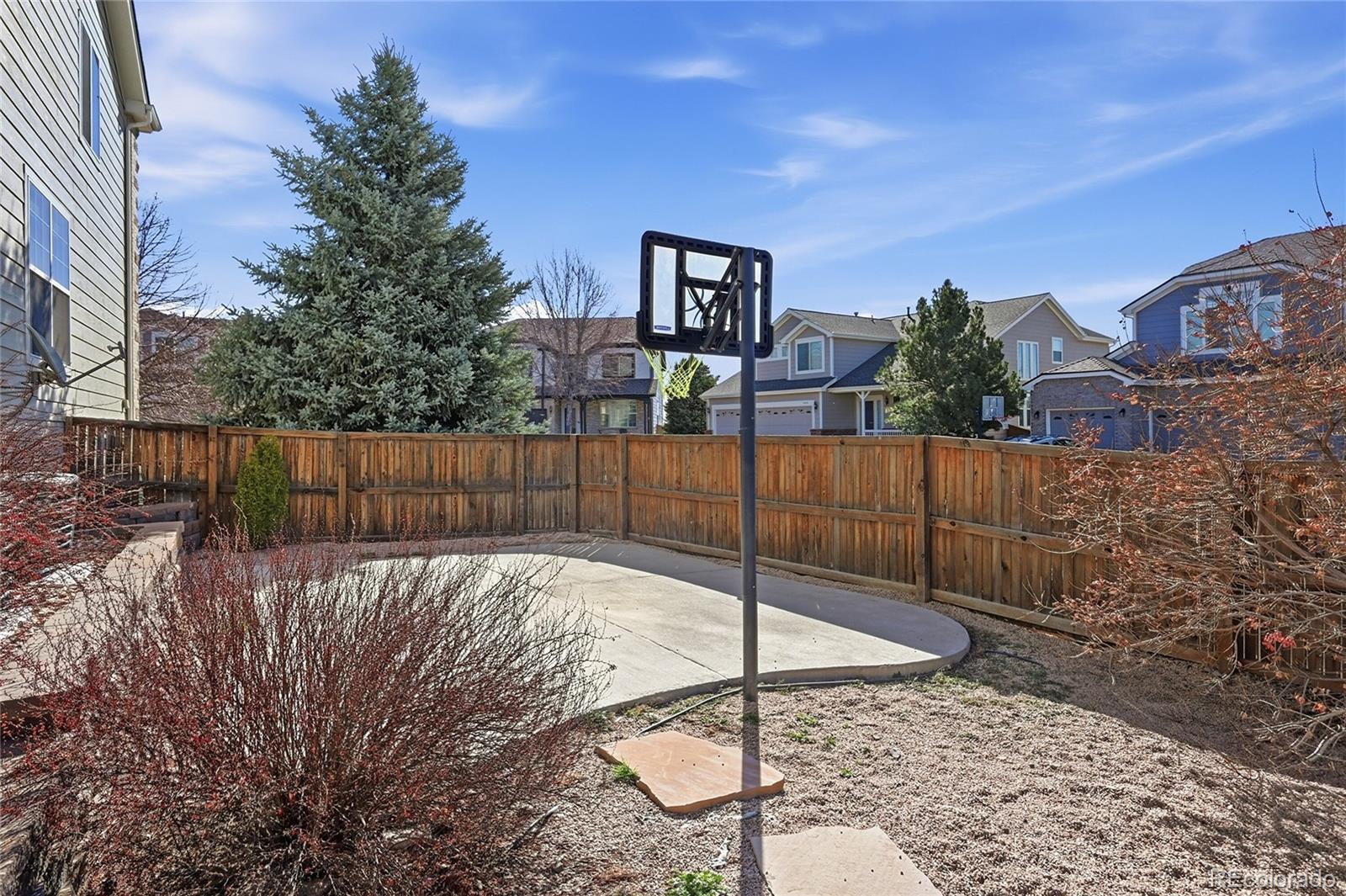 7869 Solstice Way Castle Rock, CO 80108 - Photo 41 of 41 a view of a backyard