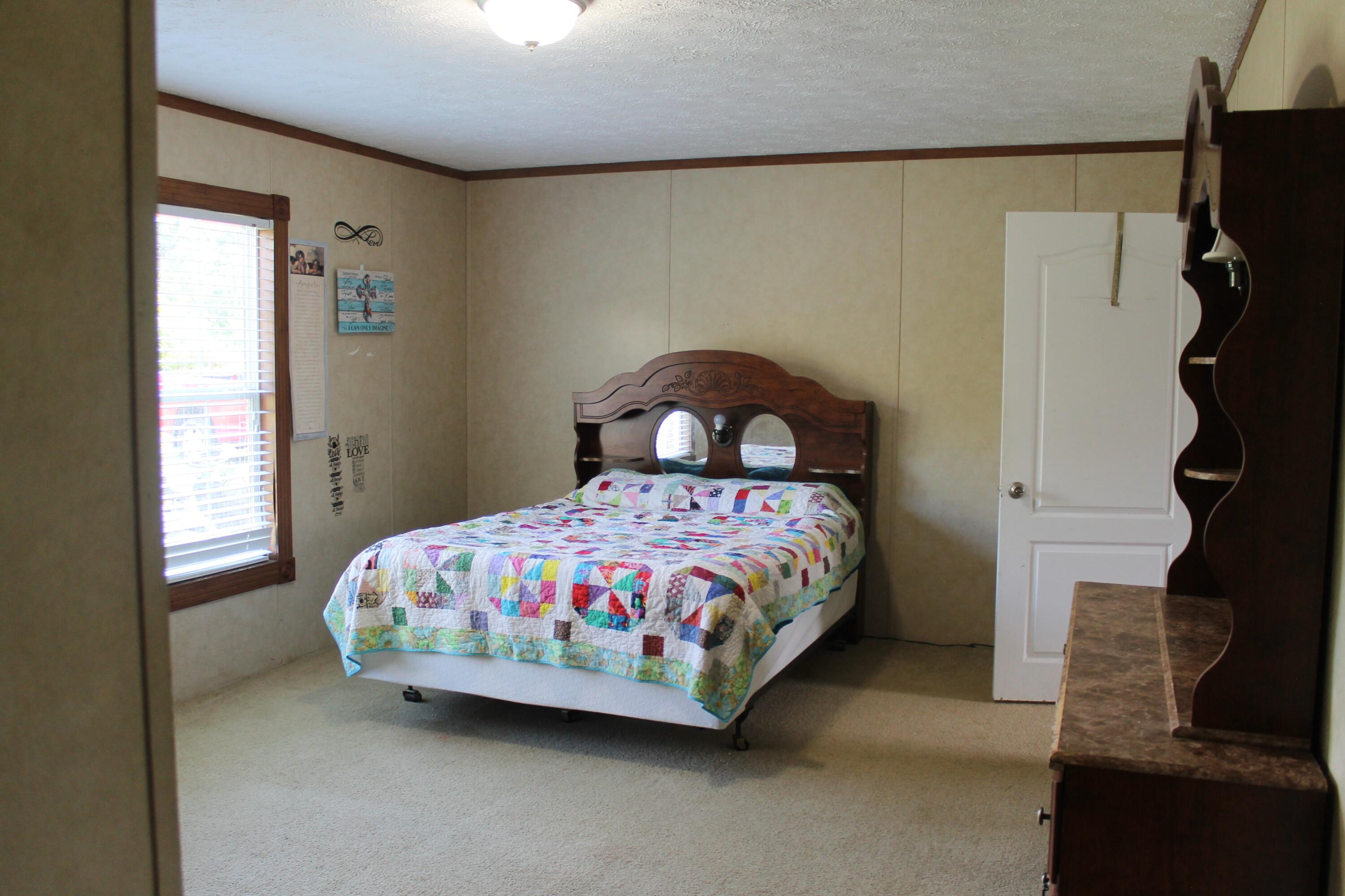 2170 Mina Station Road Winchester, KY 40391 - Photo 21 of 26 IMG_5588