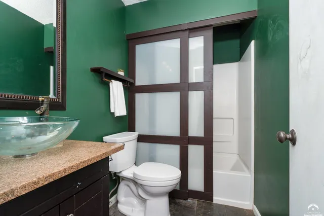 $385,000 | 2429 Via Linda Drive, Lawrence, KS 66047