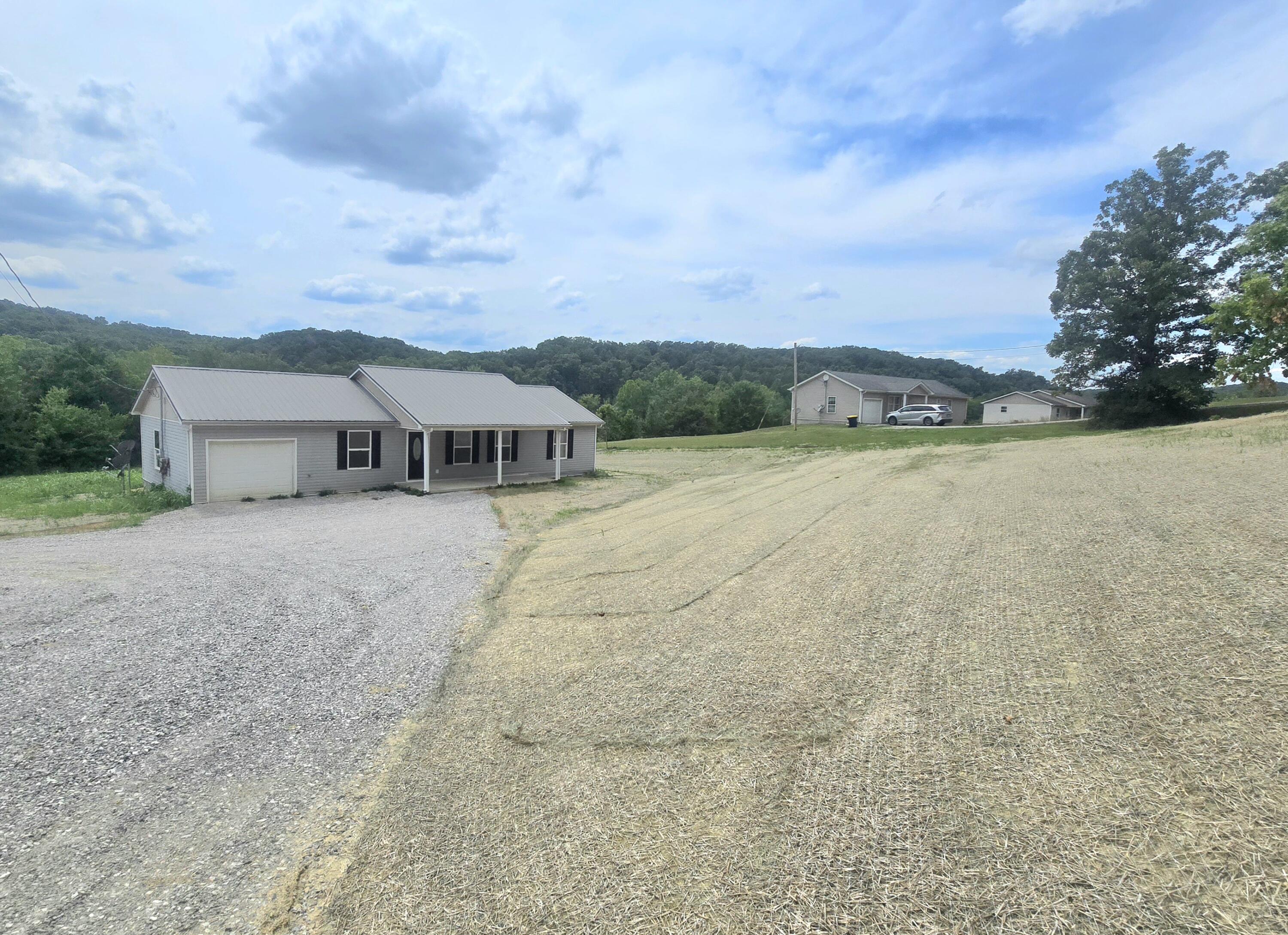 2427 Lambert Road Berea, KY 40403 - Photo 4 of 19 2427 Lambert Rd. t