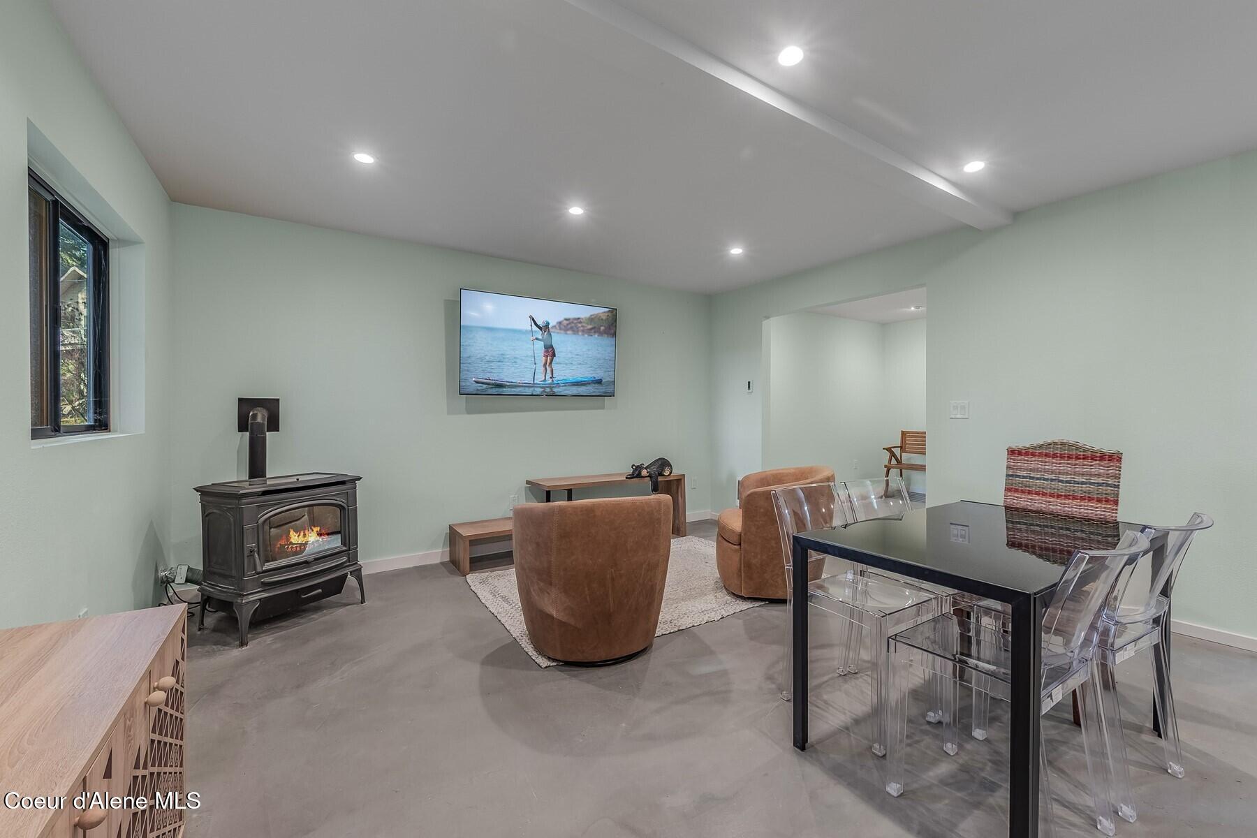 18352 South Crossbill Road Coeur D'Alene, ID 83814 - Photo 19 of 29 Great private space.