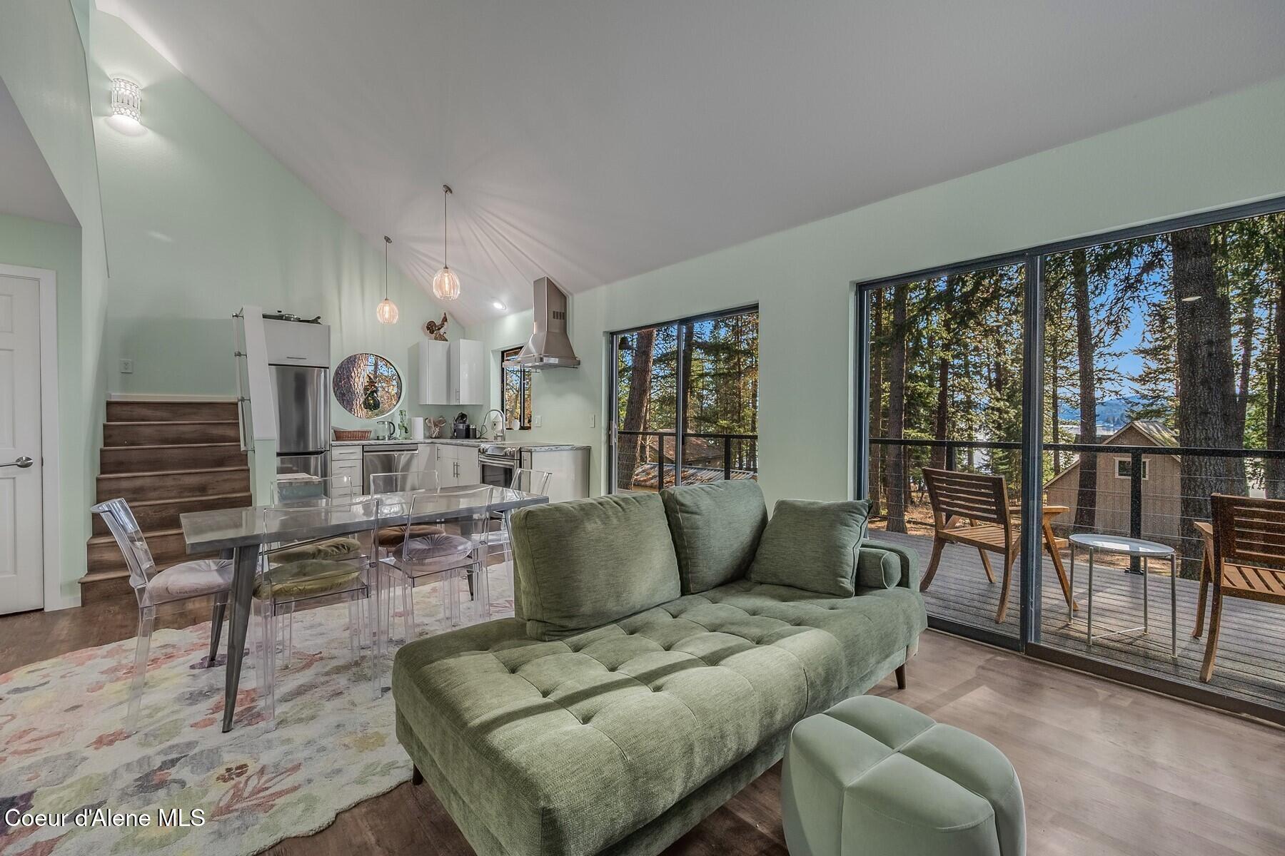 18352 South Crossbill Road Coeur D'Alene, ID 83814 - Photo 3 of 29 Main Floor Kitchen