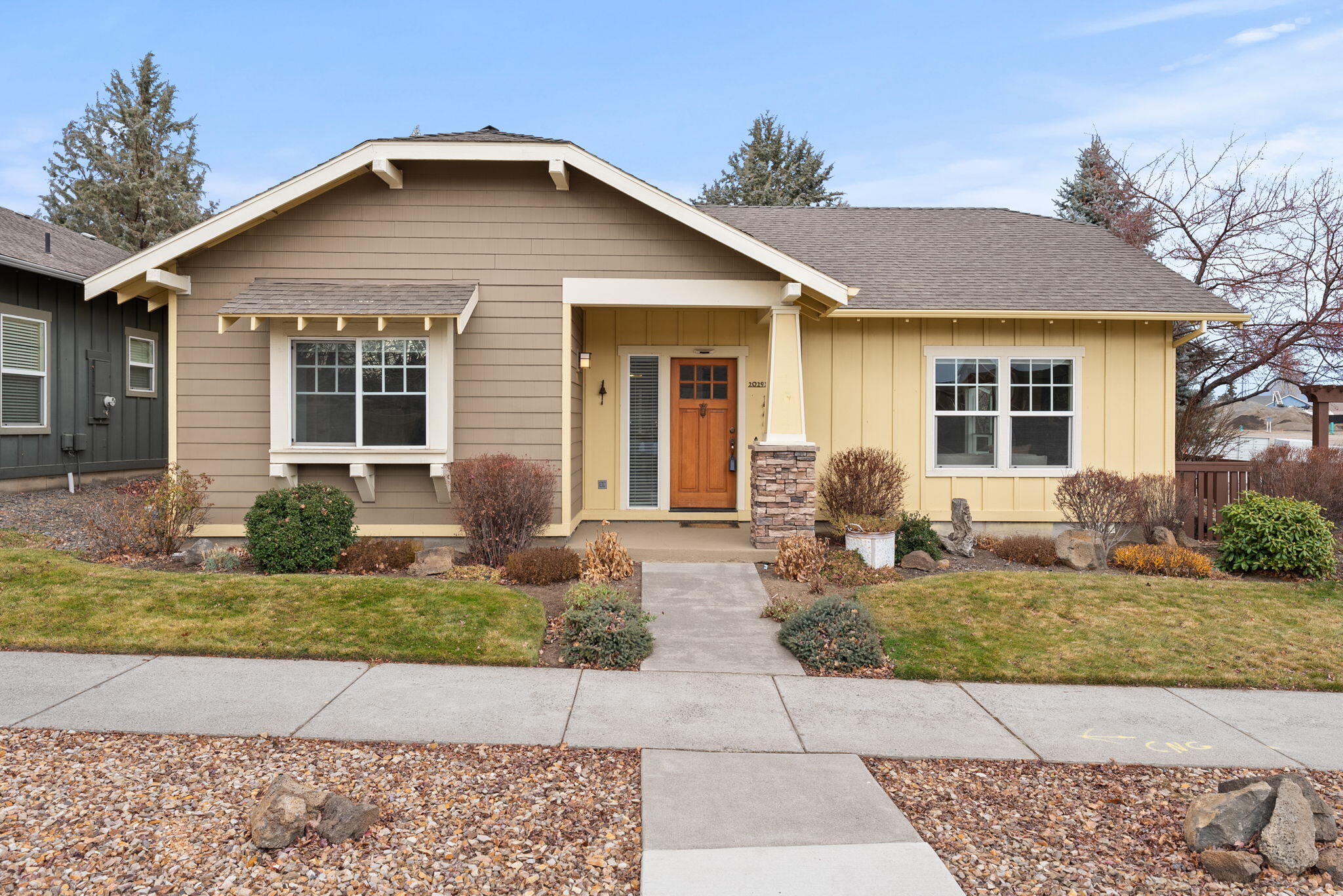 20292 Halfway Road Bend, OR 97703 - Photo 1 of 50 1 - 19-web-or-mls-Riley_Visuals-19