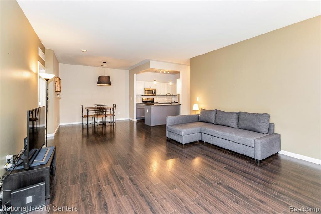 11740 Farmington Road Livonia, MI 48150 - Photo 10 of 31