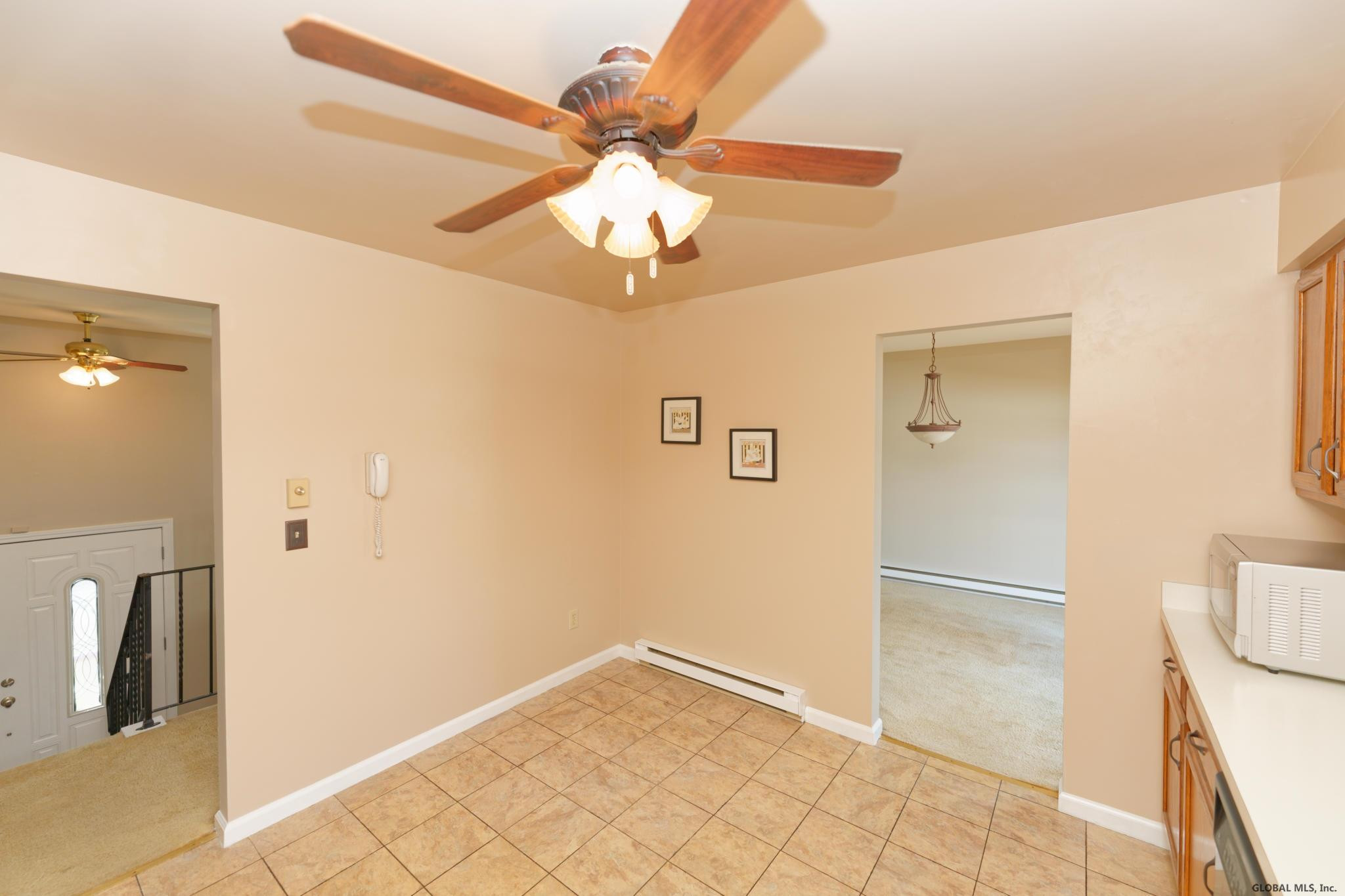 6 Old Farm Road Colonie, NY 12189 - Photo 12 of 35 Photo 12