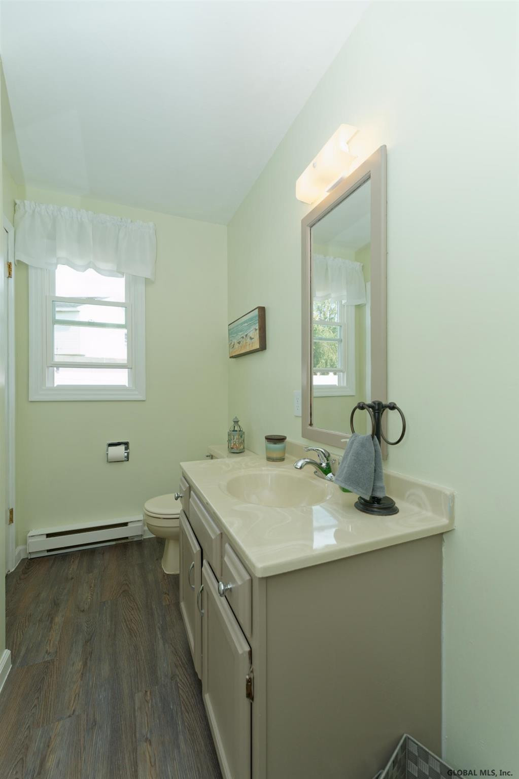 6 Old Farm Road Colonie, NY 12189 - Photo 18 of 35 Photo 18