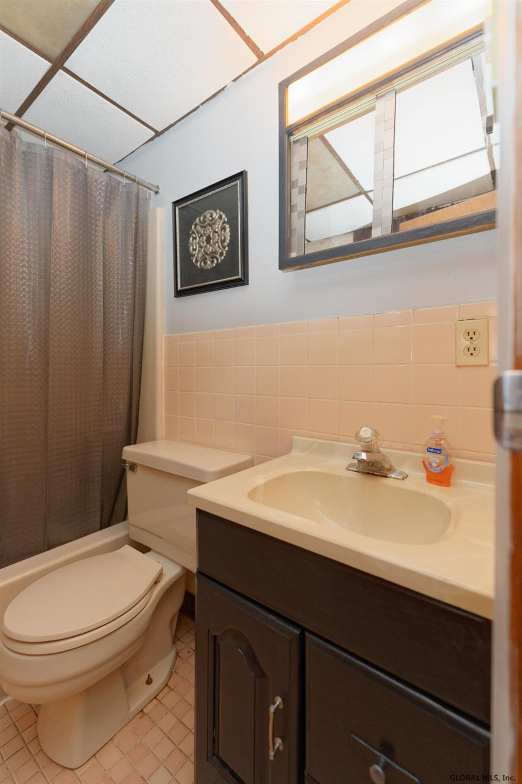 6 Old Farm Road Colonie, NY 12189 - Photo 20 of 35 Photo 20