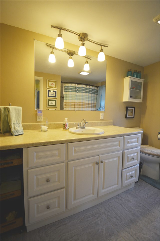 63 Moulton Road Hampton, NH 03842 - Photo 17 of 30