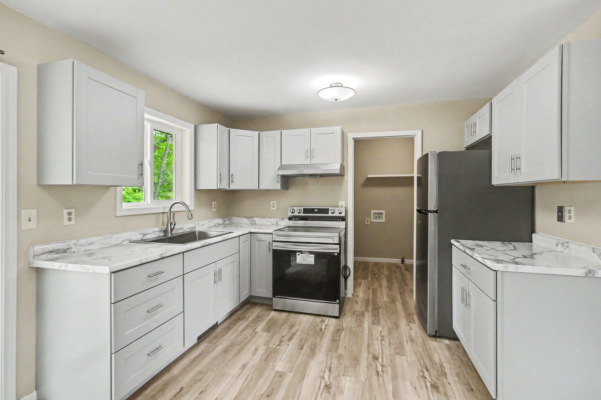 16229 Taft Road Spring Lake, MI 49456 - Photo 14 of 34 014_file_7007