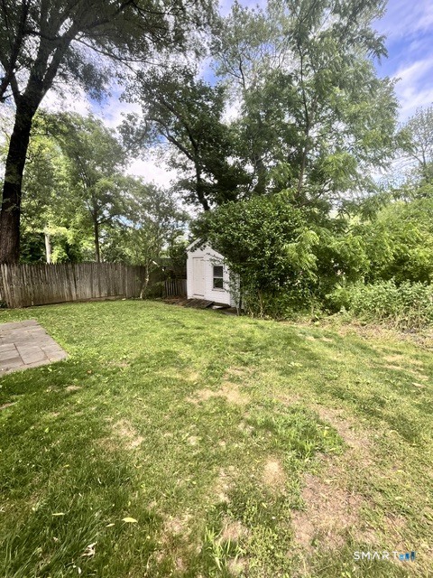 237 Stadley Rough Road Danbury, CT 06811 - Photo 6 of 21