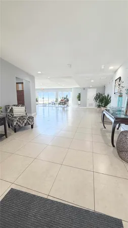 $3,550 | 1880 South Treasure Drive, Unit 3A, North Bay Village, FL 33141