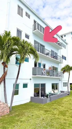 $3,550 | 1880 South Treasure Drive, Unit 3A, North Bay Village, FL 33141