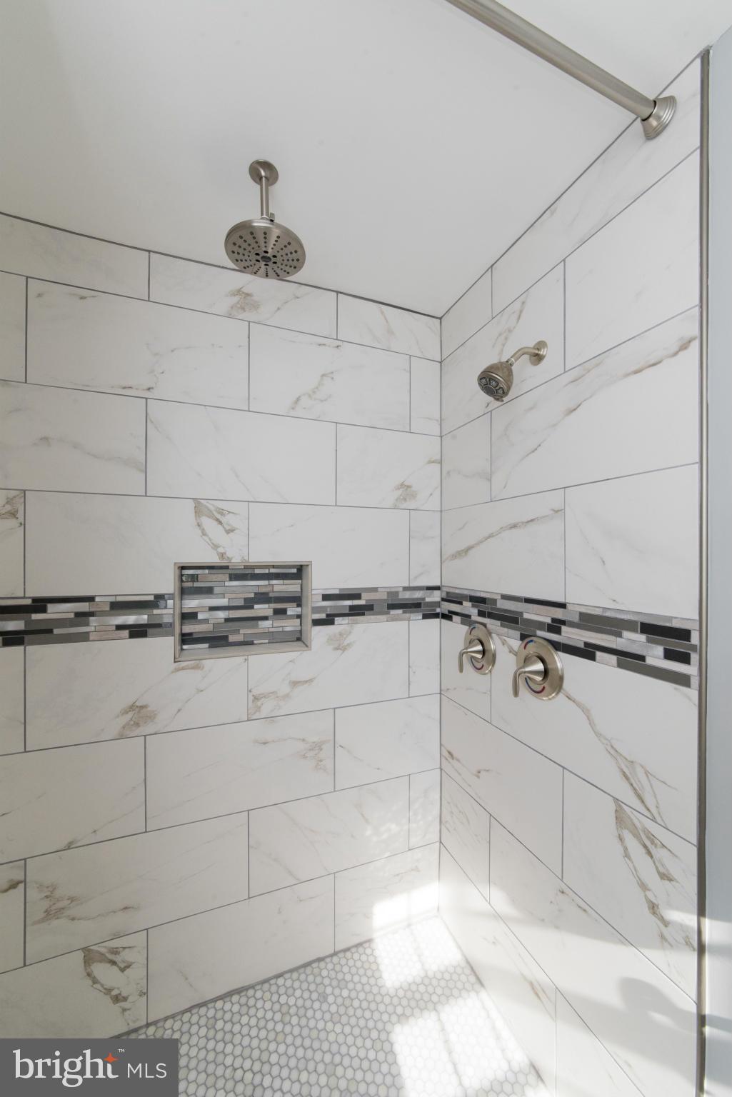 6705 Fordcrest Road Baltimore, MD 21237 - Photo 21 of 30 a bathroom with a shower