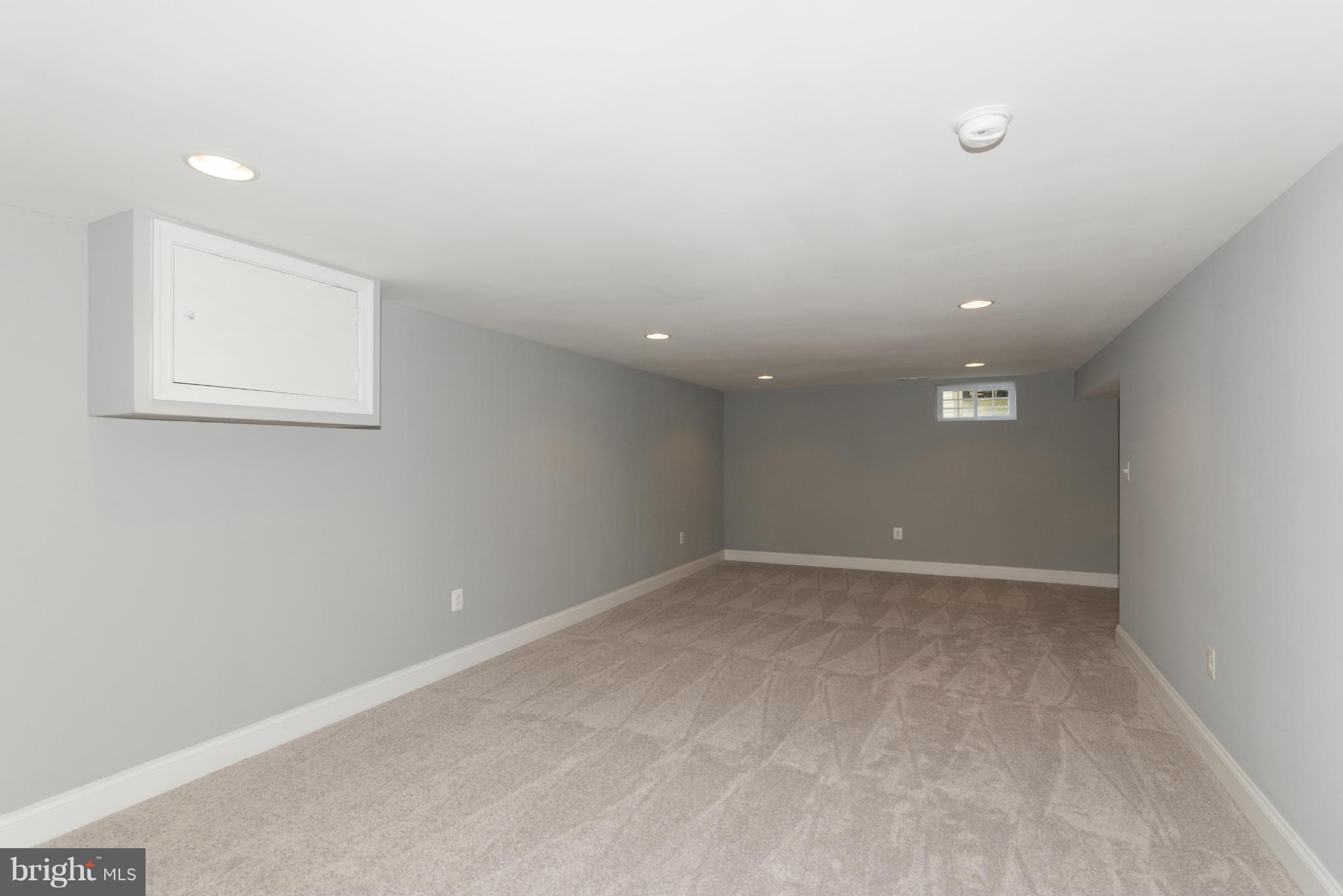 6705 Fordcrest Road Baltimore, MD 21237 - Photo 25 of 30 a view of an empty room