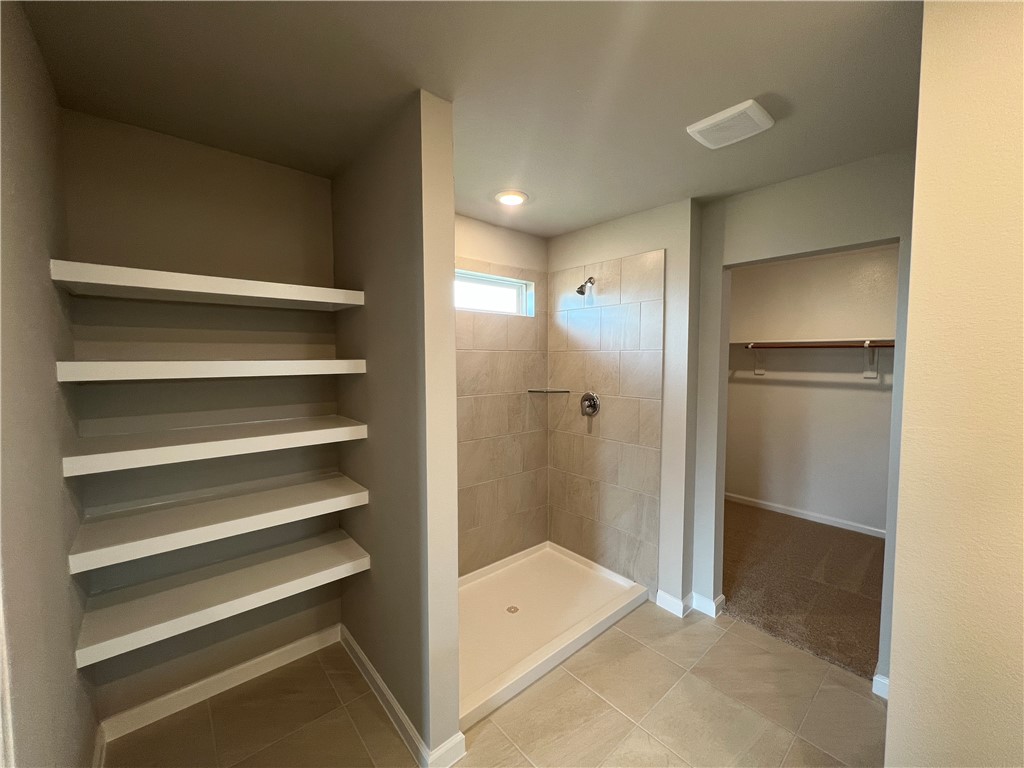 449 Combine Road Snook, TX 77879 - Photo 5 of 7