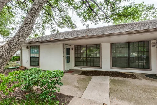 $224,900 | 13719 Flagstone Lane, Dallas, TX 75240