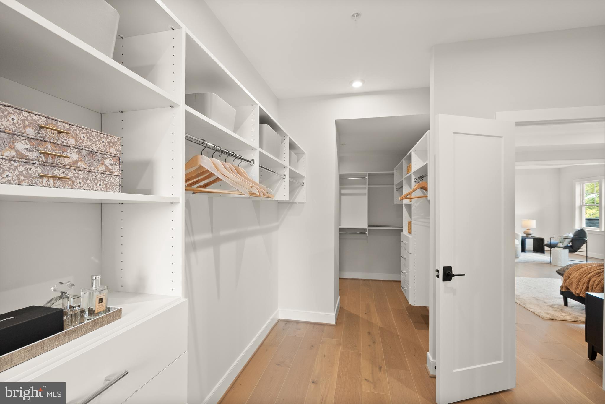 7211 Barnett Road Bethesda, MD 20817 - Photo 31 of 45 Primary Suite walk-in closet