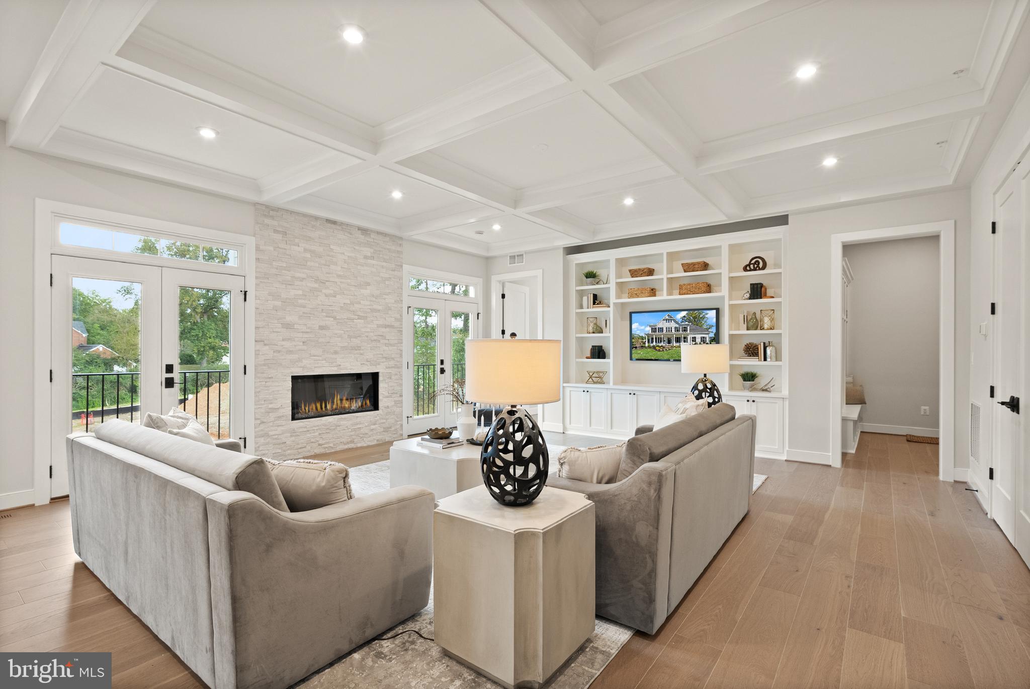 7211 Barnett Road Bethesda, MD 20817 - Photo 5 of 45 Great Room 1 with custom built-ins