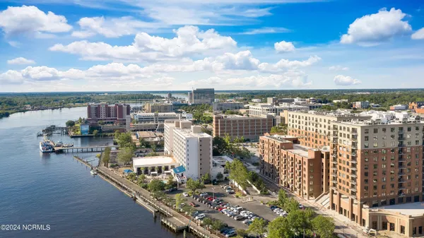 $495,000 | 240 North Water Street, Unit 853, Wilmington, NC 28401