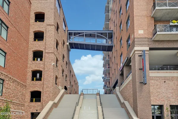 $495,000 | 240 North Water Street, Unit 853, Wilmington, NC 28401