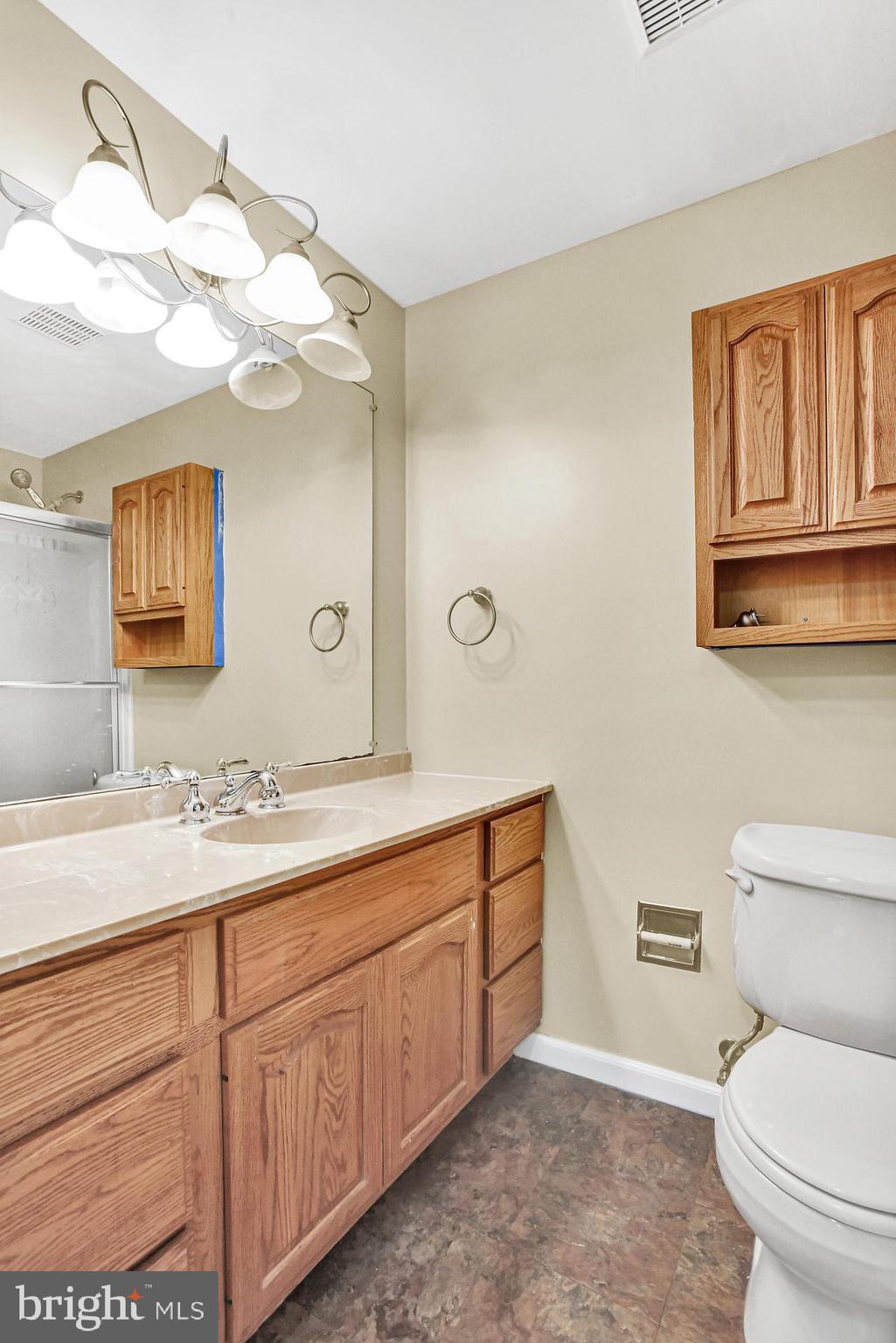 403 Trimble Road Joppa, MD 21085 - Photo 18 of 26 Full bathroom on upper level