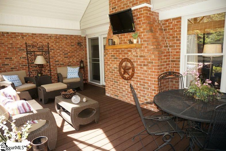 304 English Oak Road Simpsonville, SC 29681 - Photo 26 of 36 Gallery Image 26