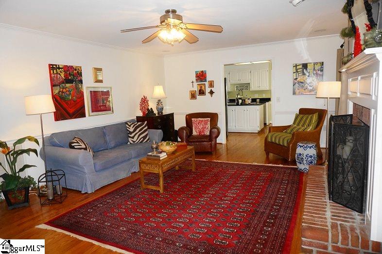 304 English Oak Road Simpsonville, SC 29681 - Photo 9 of 36 Gallery Image 9