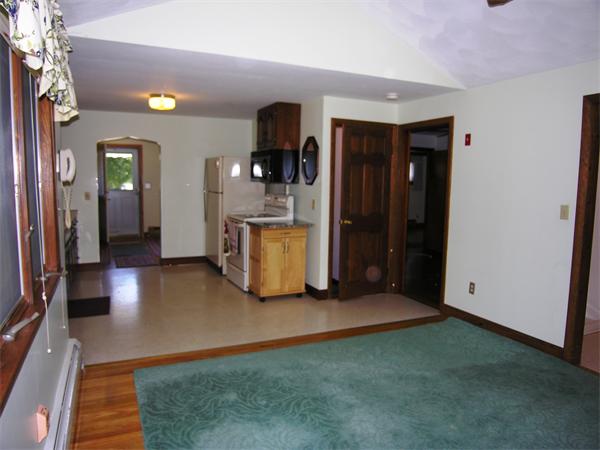 15 Tremlett Road Billerica, MA 01821 - Photo 8 of 23