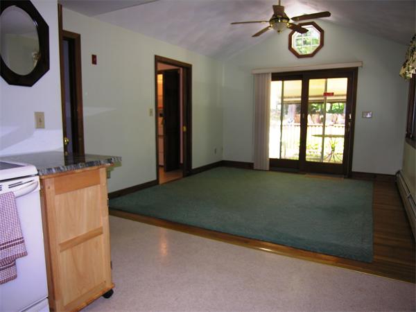 15 Tremlett Road Billerica, MA 01821 - Photo 9 of 23