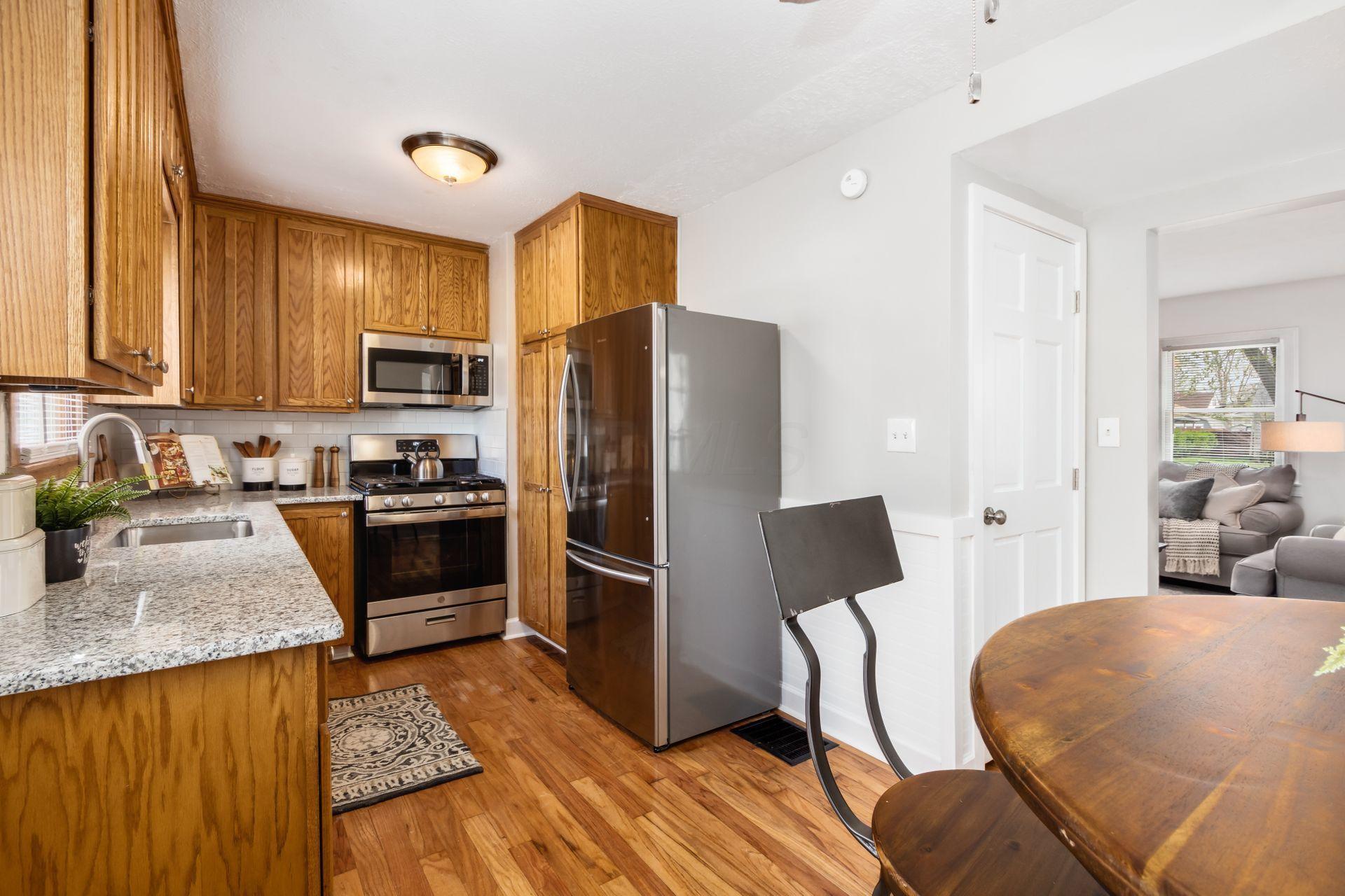 3141 Gerbert Road Columbus, OH 43224 - Photo 11 of 31 Gallery Image 11
