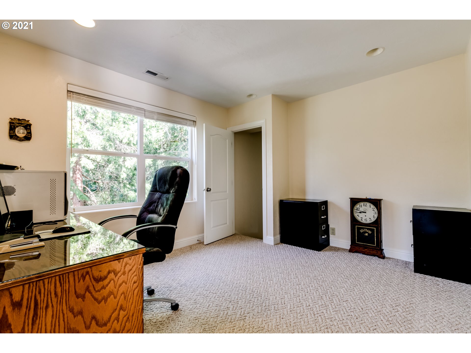 88780 Heritage Lane Springfield, OR 97478 - Photo 11 of 32 Gallery Image 11