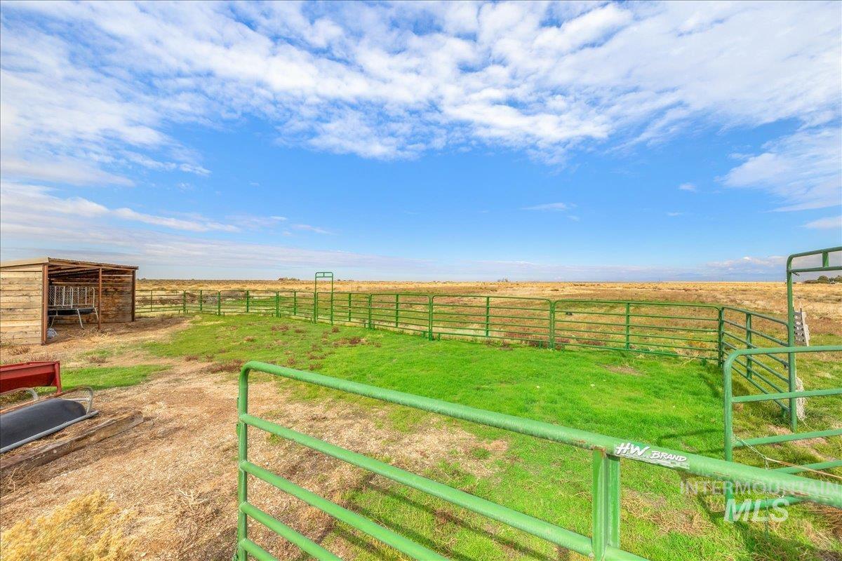 18593 South Pleasant Valley Road Kuna, ID 83634 - Photo 36 of 46