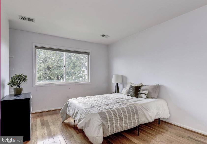 2045 North Glebe Road Arlington, VA 22207 - Photo 11 of 15