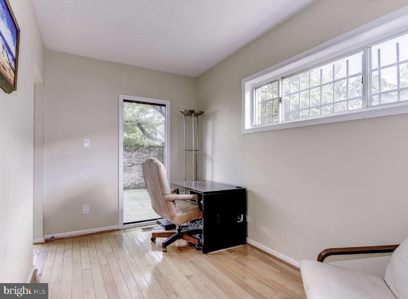 2045 North Glebe Road Arlington, VA 22207 - Photo 9 of 15