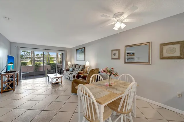 $1,695 | 436 Cerromar Lane, Unit 379, Venice, FL 34293