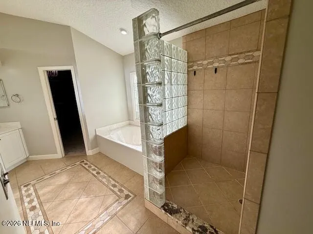 $3,800 | 424 Oak Pond Drive, St. Johns, FL 32259