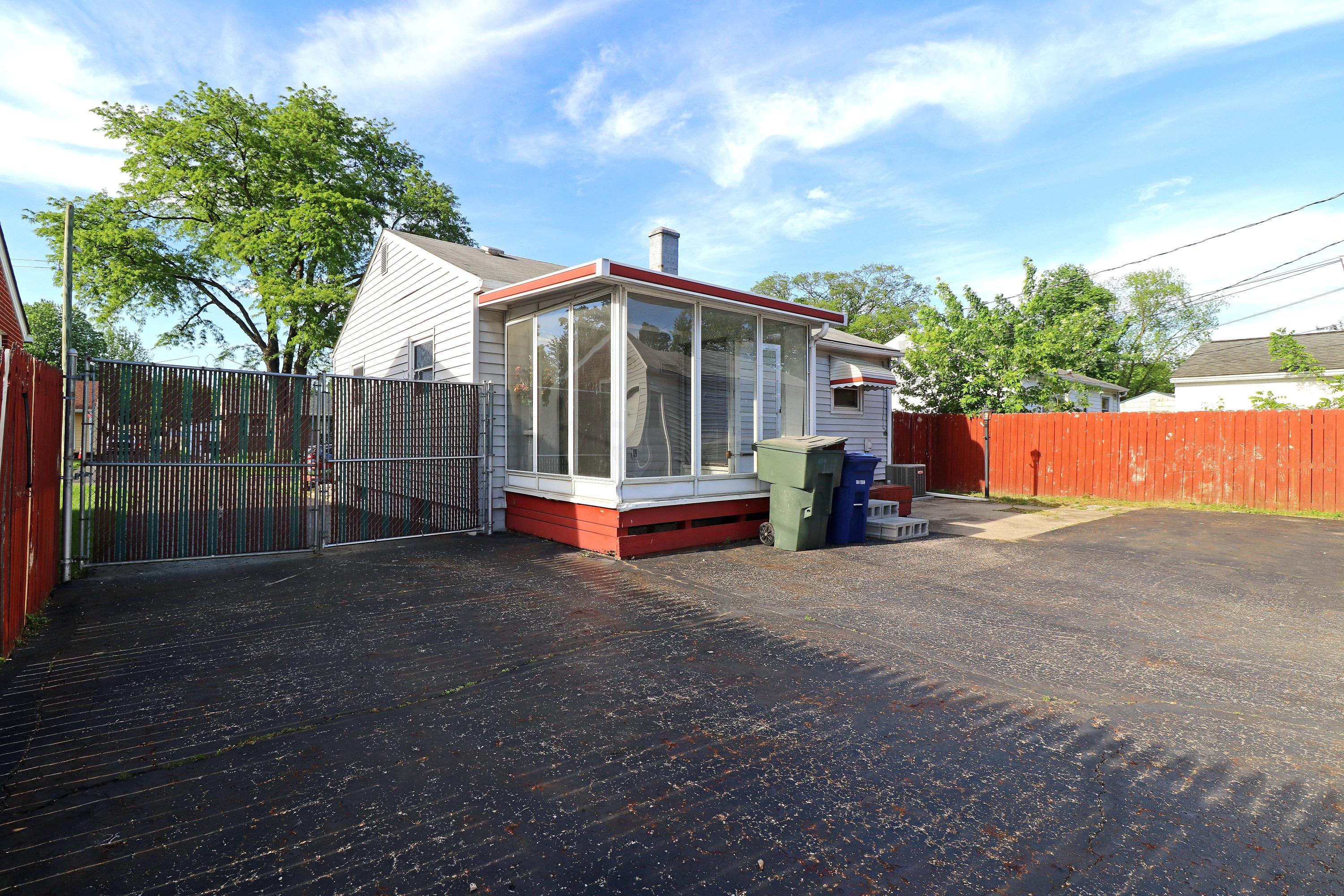 1177 Acton Road Columbus, OH 43224 - Photo 36 of 43 Gallery Image 36