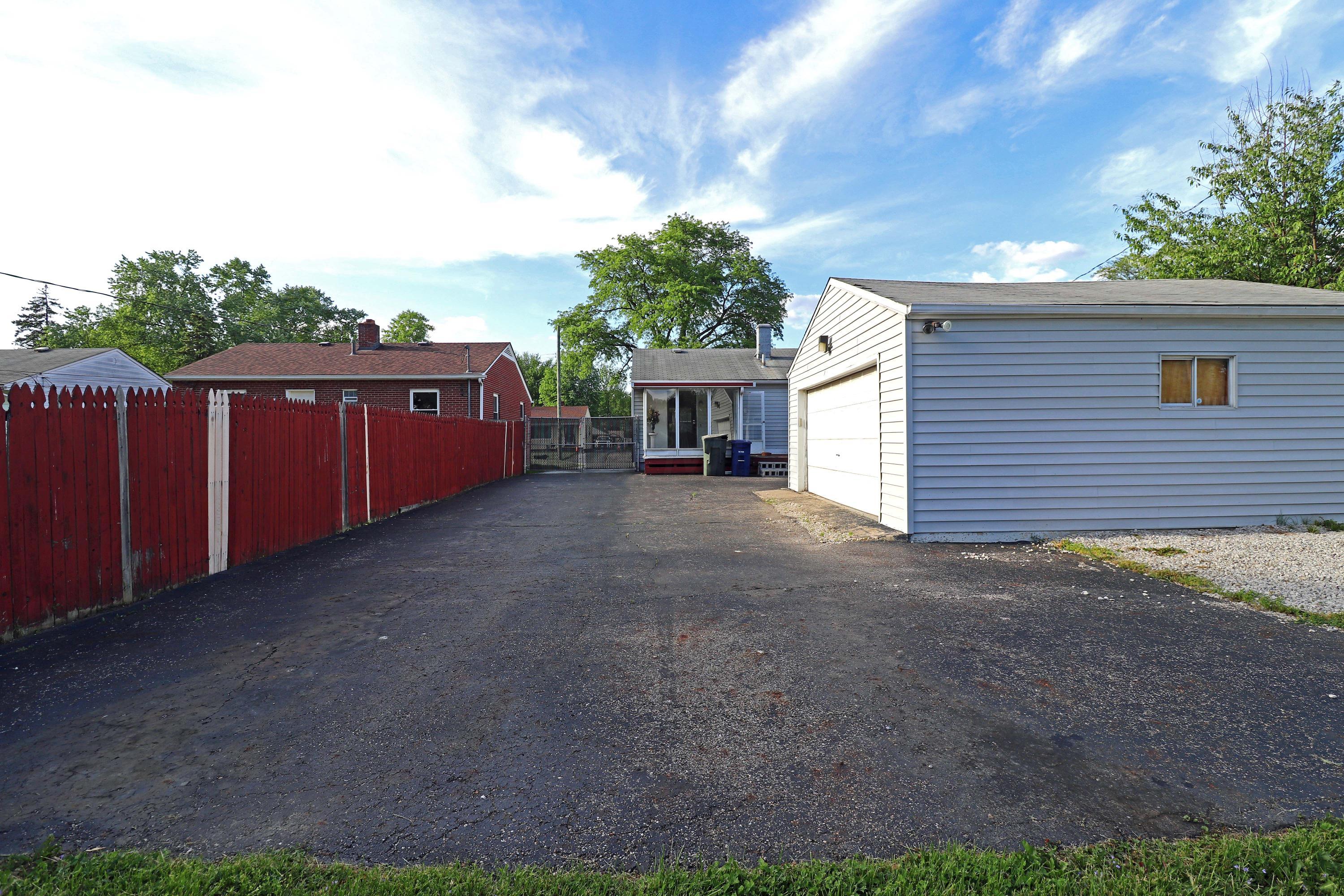 1177 Acton Road Columbus, OH 43224 - Photo 39 of 43 Gallery Image 39