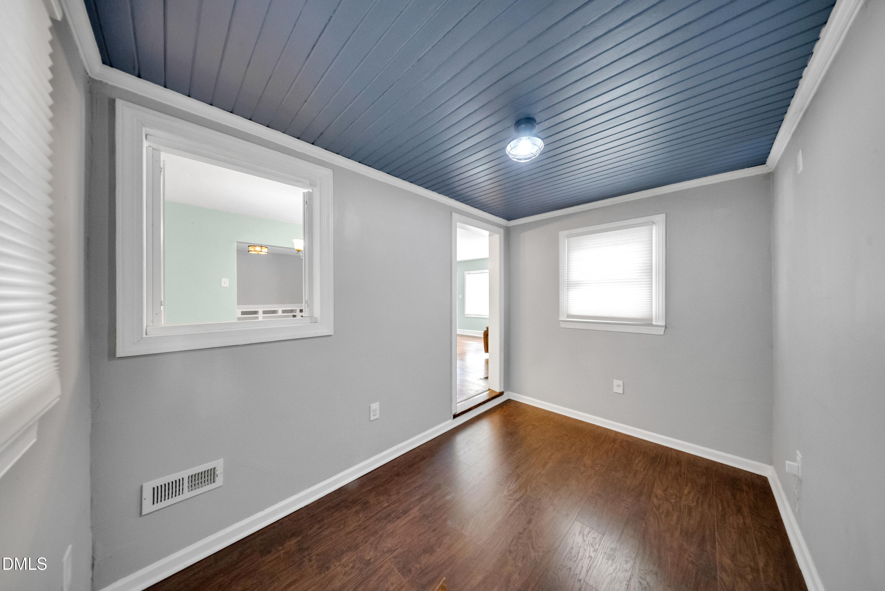 818 Lynn Road Durham, NC 27703 - Photo 11 of 43 DSC02862