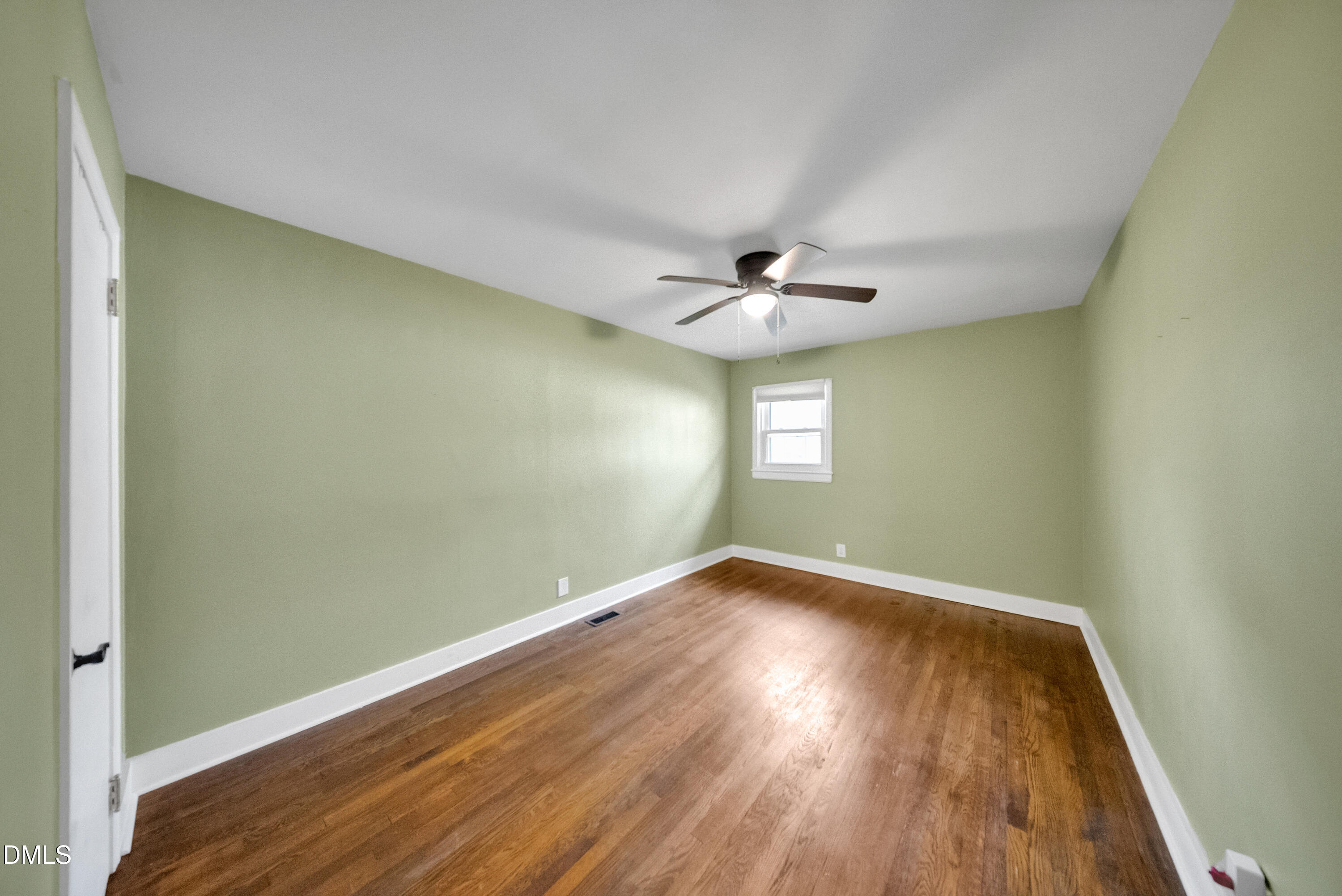 818 Lynn Road Durham, NC 27703 - Photo 30 of 43 DSC02925