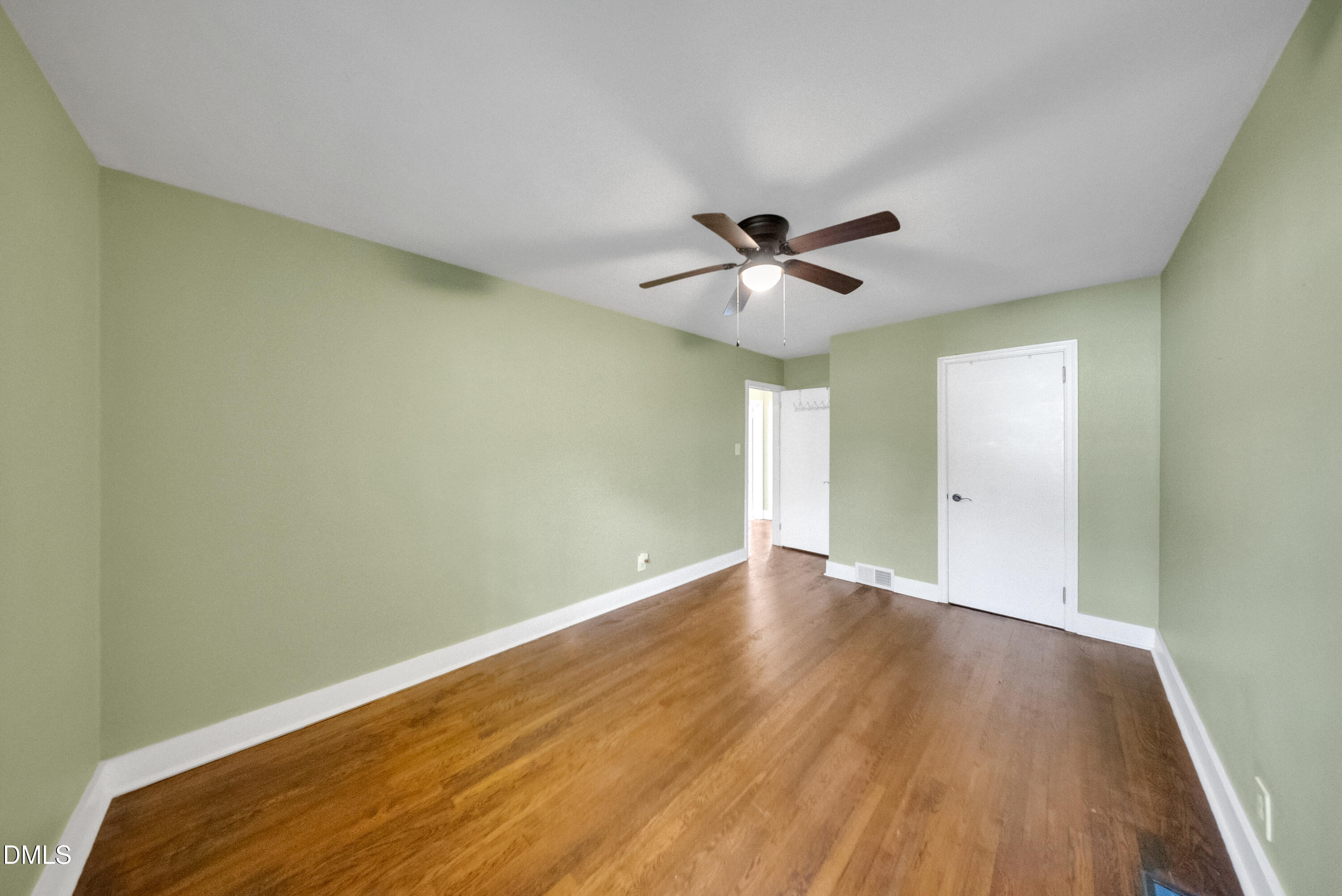 818 Lynn Road Durham, NC 27703 - Photo 31 of 43 DSC02928