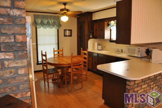 10478 George Lambert Road St. Amant, LA 70774 - Photo 14 of 45 Kitchen