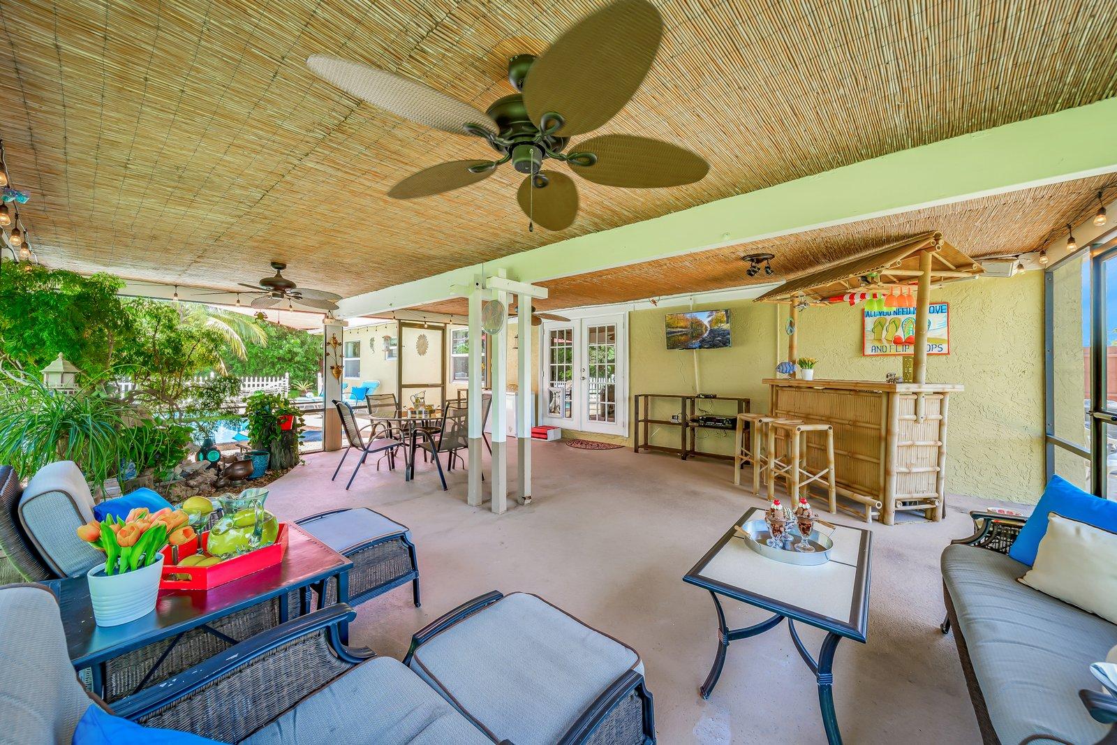 22206 Aquila Street Boca Raton, FL 33428 - Photo 41 of 73 Covered/screened patio