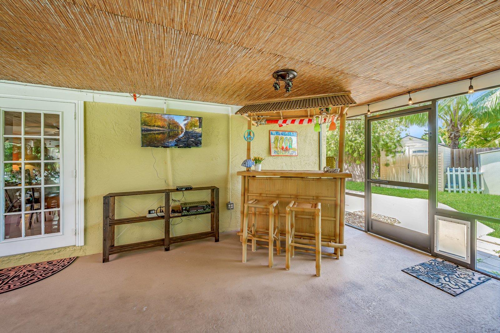 22206 Aquila Street Boca Raton, FL 33428 - Photo 42 of 73 Covered patio