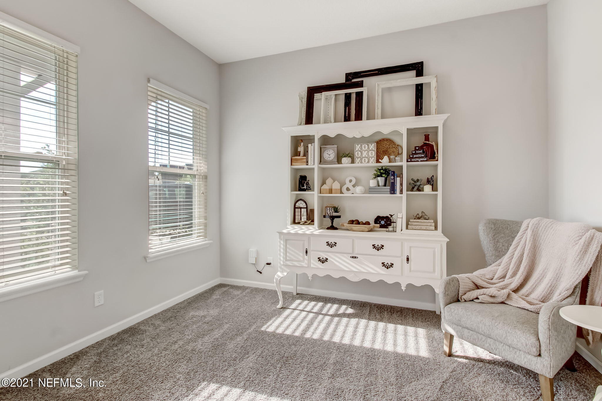 33 Adler Place St. Johns, FL 32259 - Photo 7 of 82 Living Room