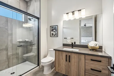 $759,000 | 377 East Windsor Avenue, Unit 20, Phoenix, AZ 85004