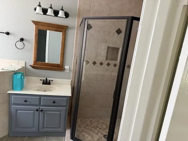 $2,300 | 3325 West Eldorado Parkway, Little Elm, TX 75068