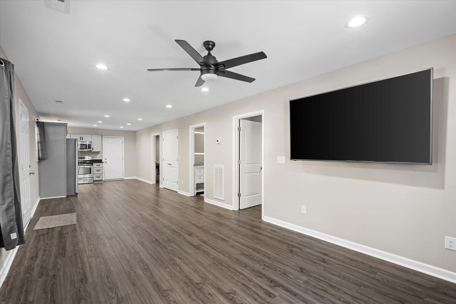 3467 South Riverbend Road Dalton, GA 30721 - Photo 11 of 34 11-DSC09666